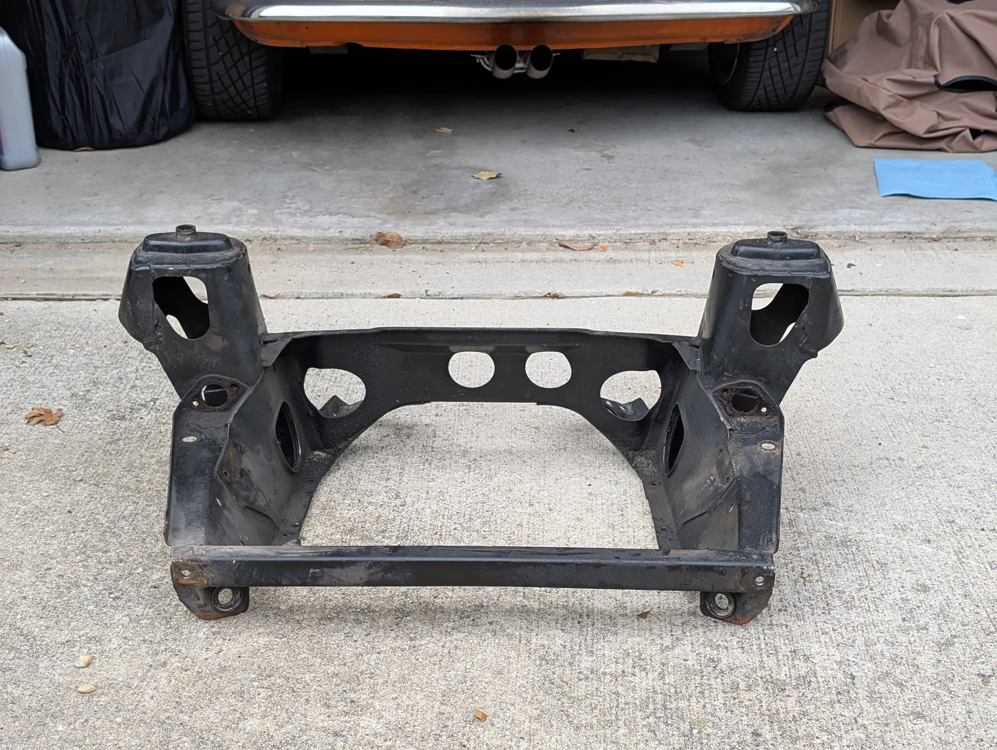 FRONT SUBFRAME GEN 76-90 - body 1