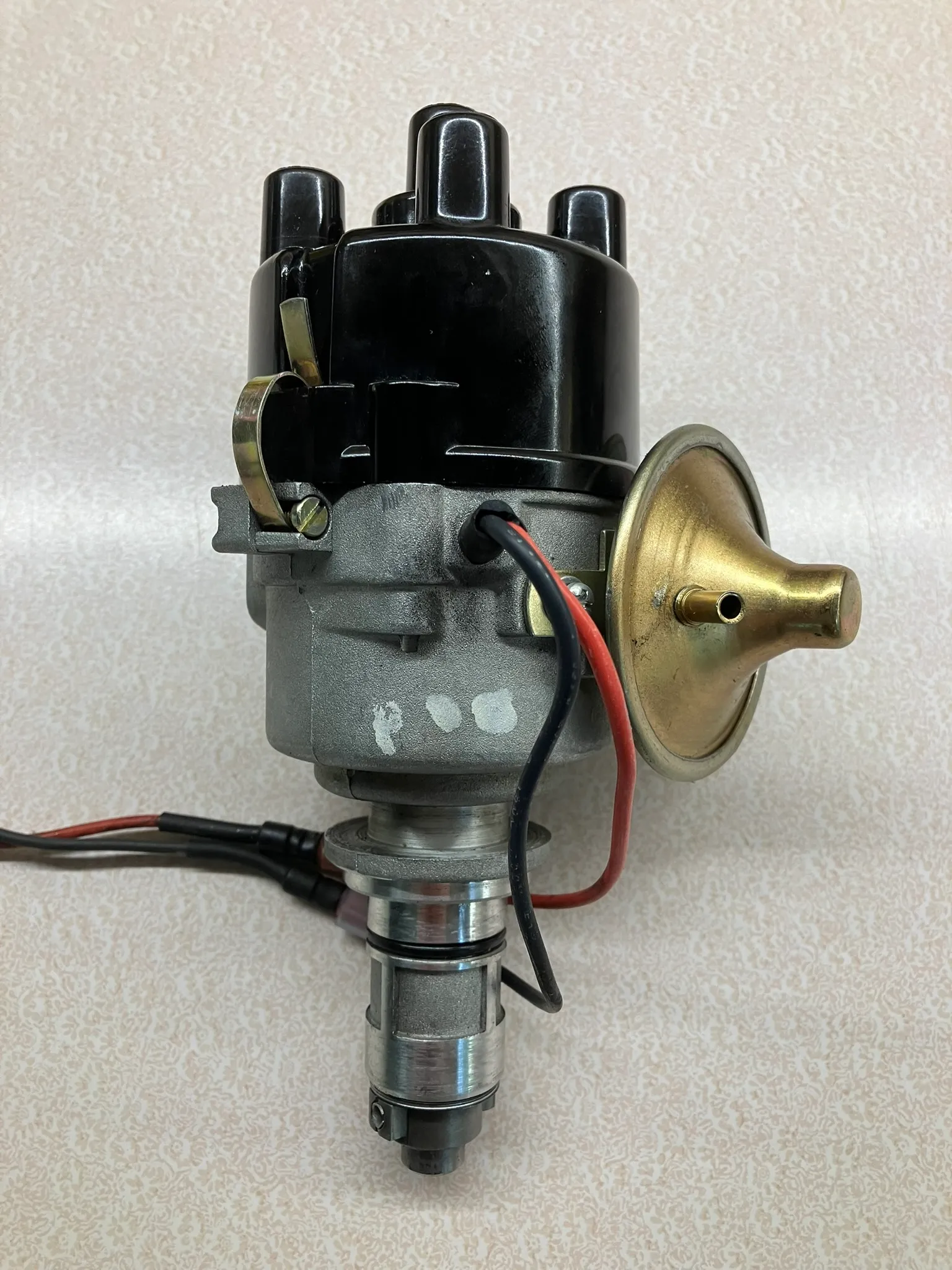 A+ Pertronix Flamethrower Distributor thumbnail 2